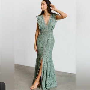 Baltic Born Monroe Lace Maxi Dress Sage Green Sleeveless V Neck Medium